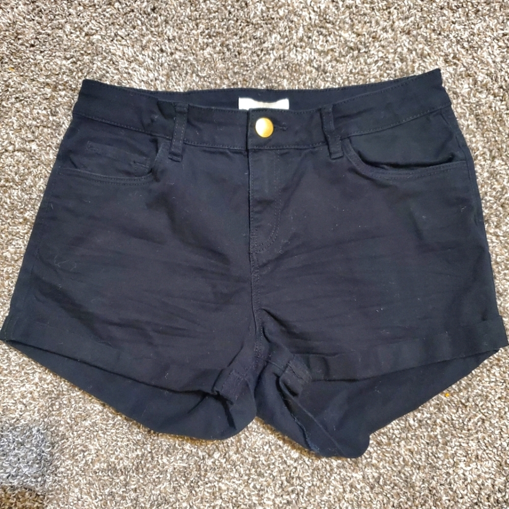 H&M Black shorts